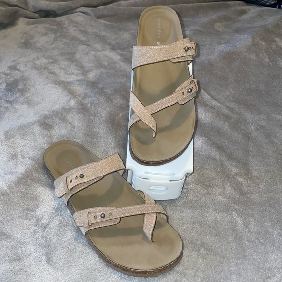 Madden Girl Shoes - Madden Girl Bandit Footbed Sandals